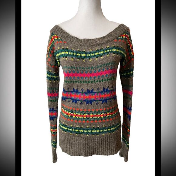 American Eagle Outfitters Sweaters - American Eagle Outfitters Gray Neon Wool  Sweater Women’s Size Small Super Soft!